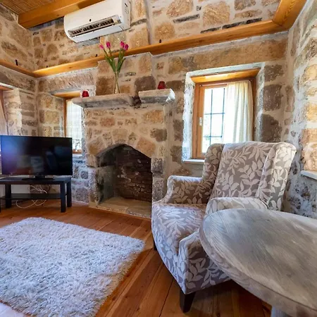 Apartment Captivating Stone House With Patio Near Beach In The Heart Of *